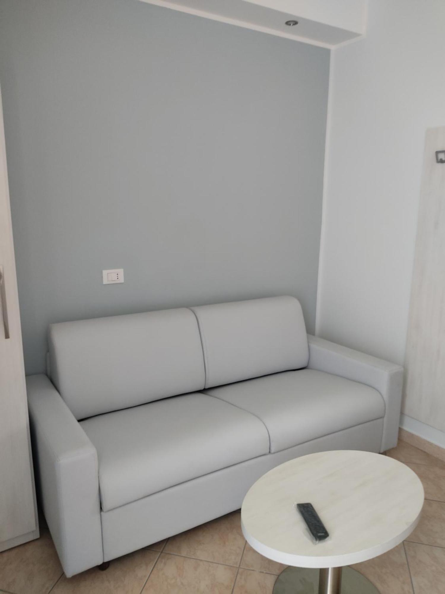 Hotel Caravel Park Rimini Exterior foto